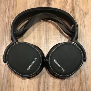 Arctis 7 best wireless gaming headphones